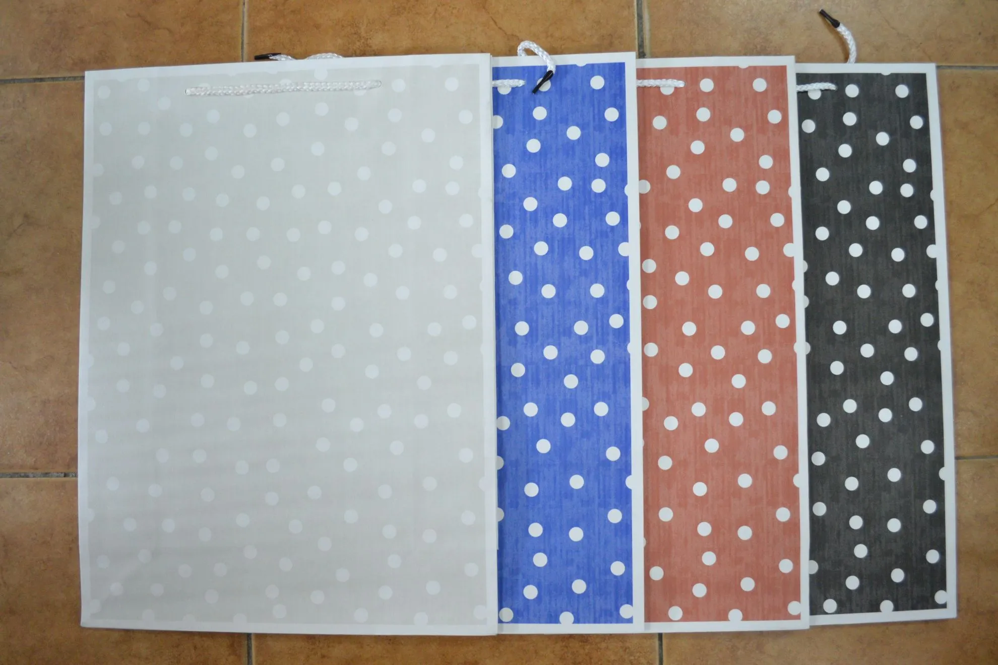 KESA UKRASNA 40x30 K100-37