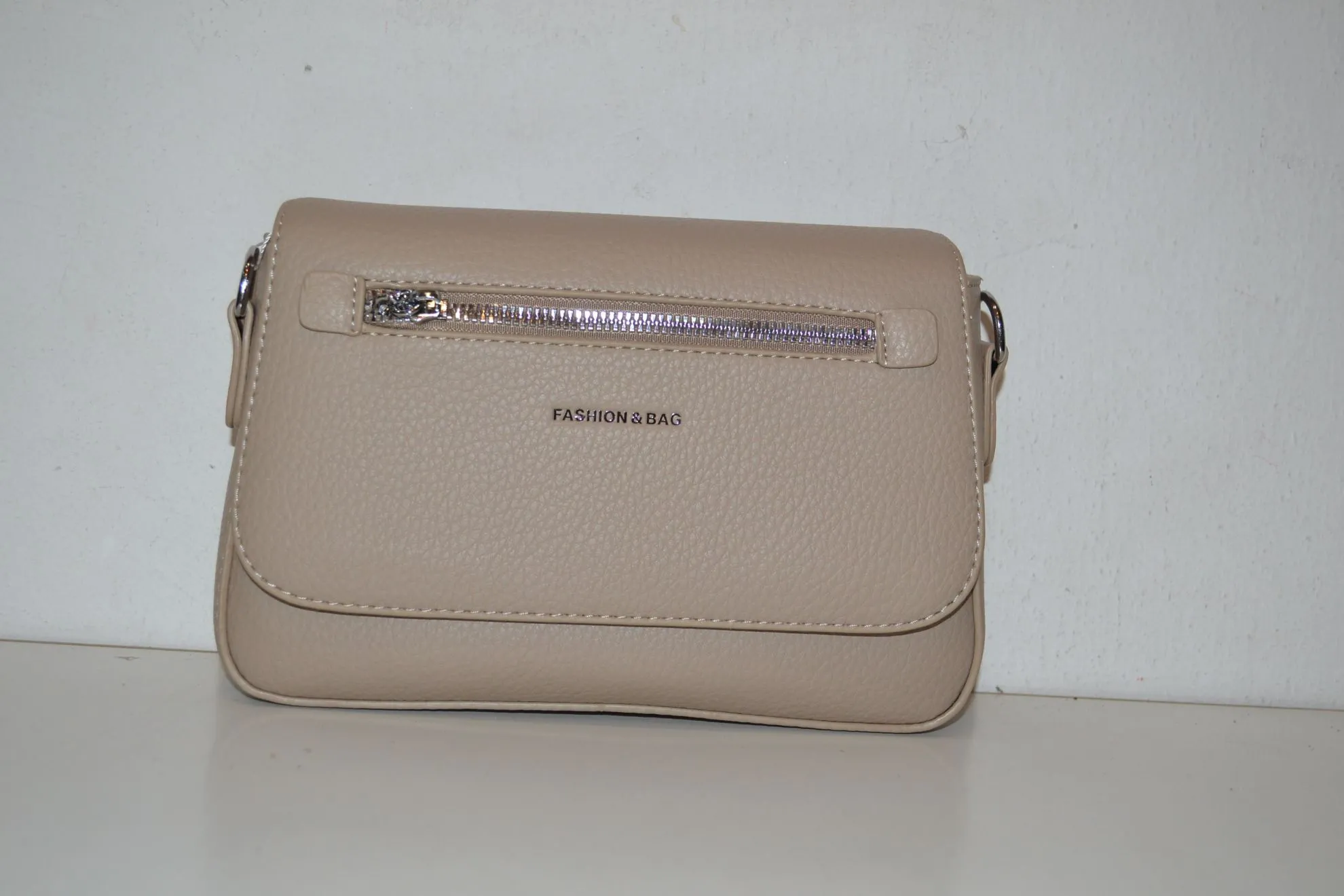 TORBA 1051