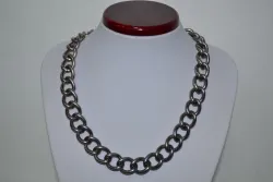 OGRLICA 2542