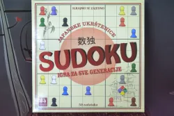SUDOKU 681178