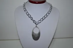 OGRLICA 2637