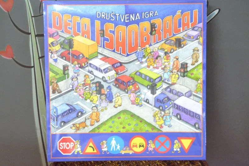 DECA I SAOBRAĆAJ 950575
